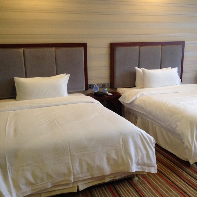 Shidu Purple Yuet Hotel Чунцин Екстериор снимка